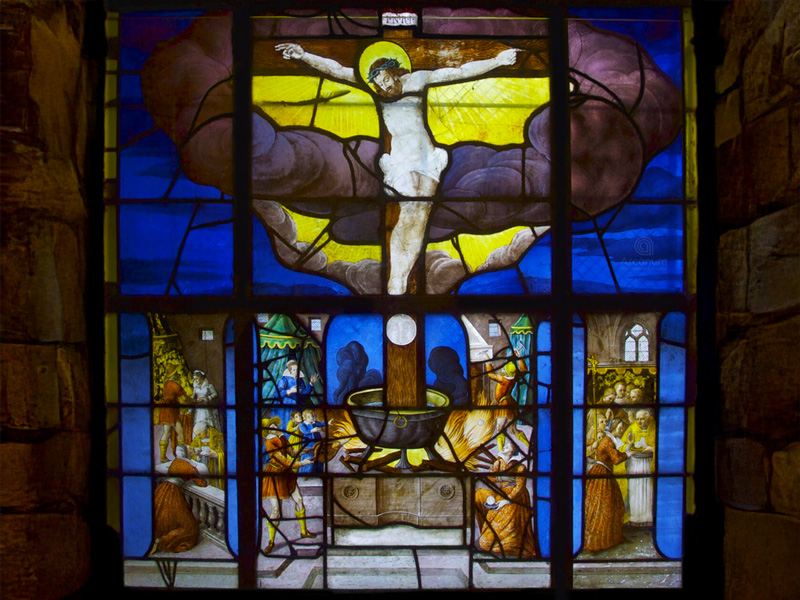 Saint-&Eacute;tienne-du-Mont Paris : vitraux alchimiques INRI et symbolisme herm&eacute;tique de l'&eacute;glise