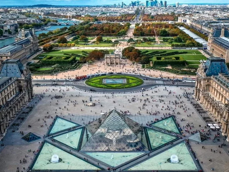 L'axe historique de Paris : un symbole franc-ma&ccedil;on