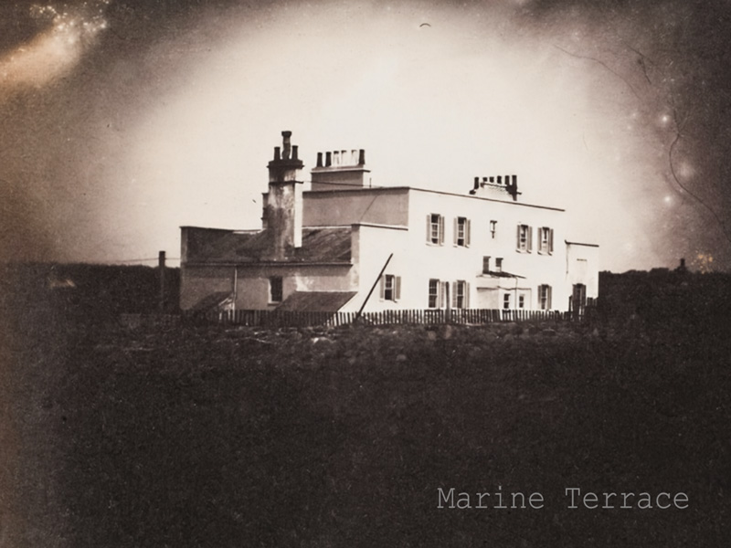Marine Terrace à Jersey, maison d'exil de Victor Hugo où il pratiqua le spiritisme de 1853 à 1855
