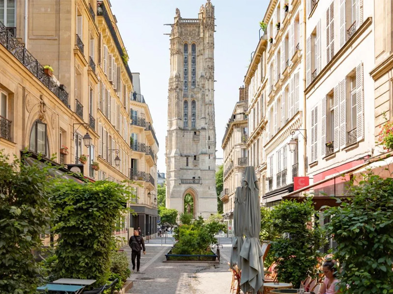 Rue Nicolas Flamel - tour saint jacques