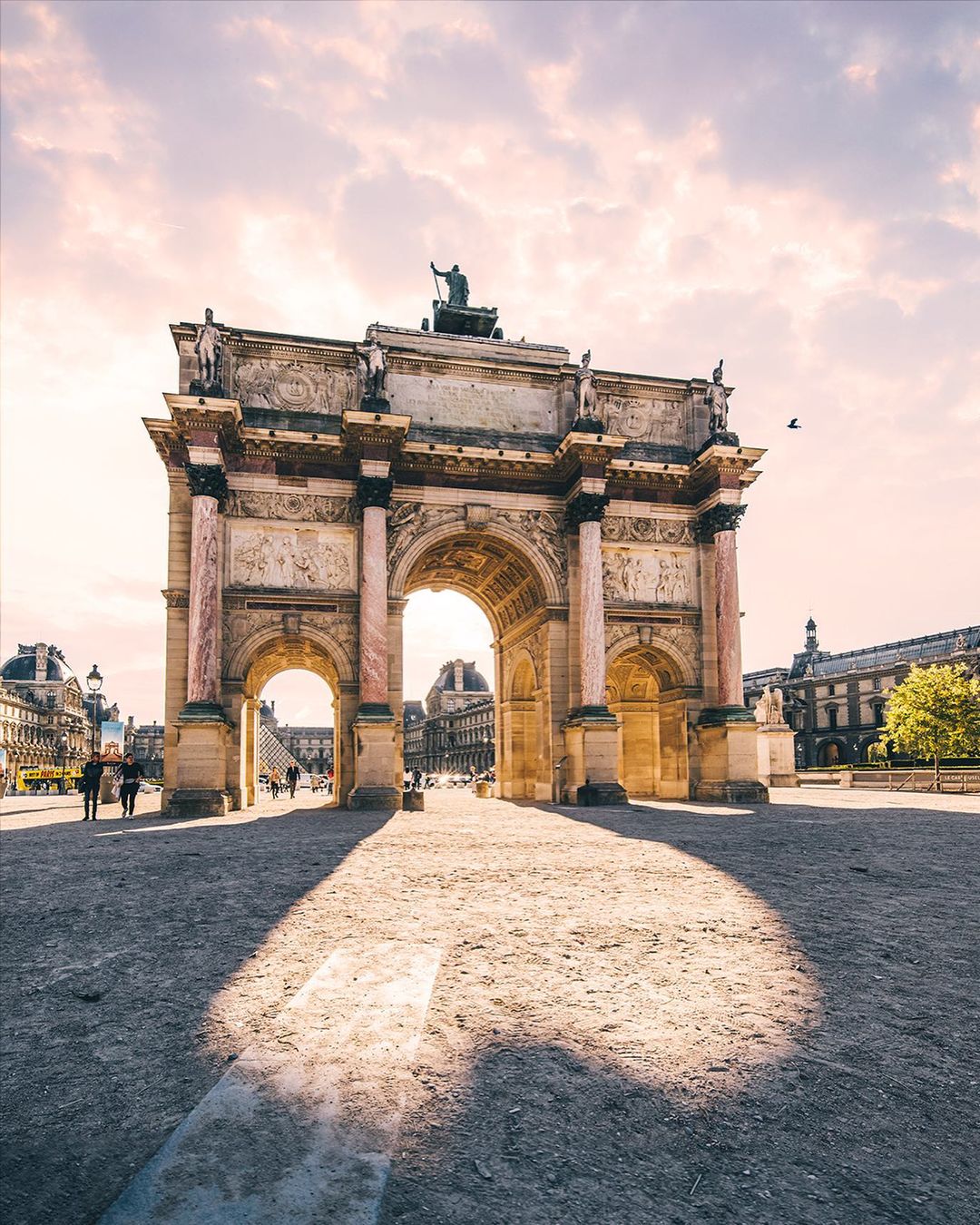 L'arc de triomphe du Carrousel du Louvre