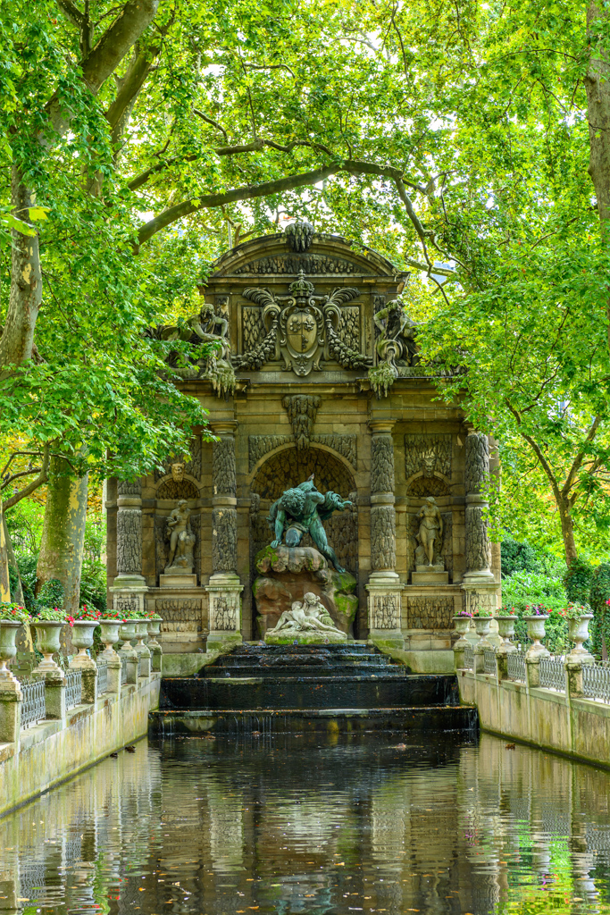 Histoire de la fontaine Médicis